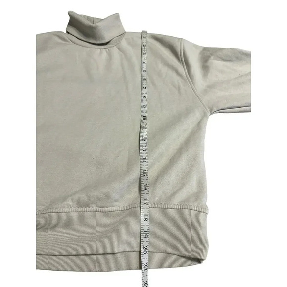 Zara Turtleneck Cropped Sweatshirt Pullover Size Small Cream Trendy Fall Neutral - Picture 5 of 5